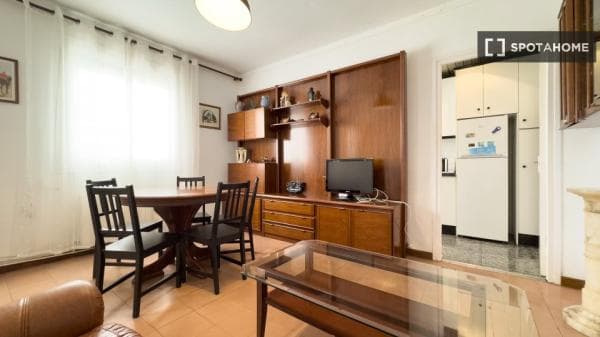 Estudio en alquiler en Carrer d'Igualada, Barcelona photo 1