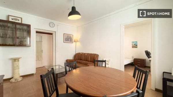 Estudio en alquiler en Carrer d'Igualada, Barcelona thumbnail 2