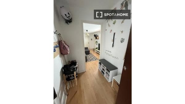 Piso en alquiler en C/ de València , Barcelona thumbnail 1