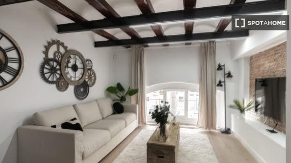 Piso en alquiler en Rda. de Sant Antoni entresuelo 2ª , Barcelona thumbnail 2