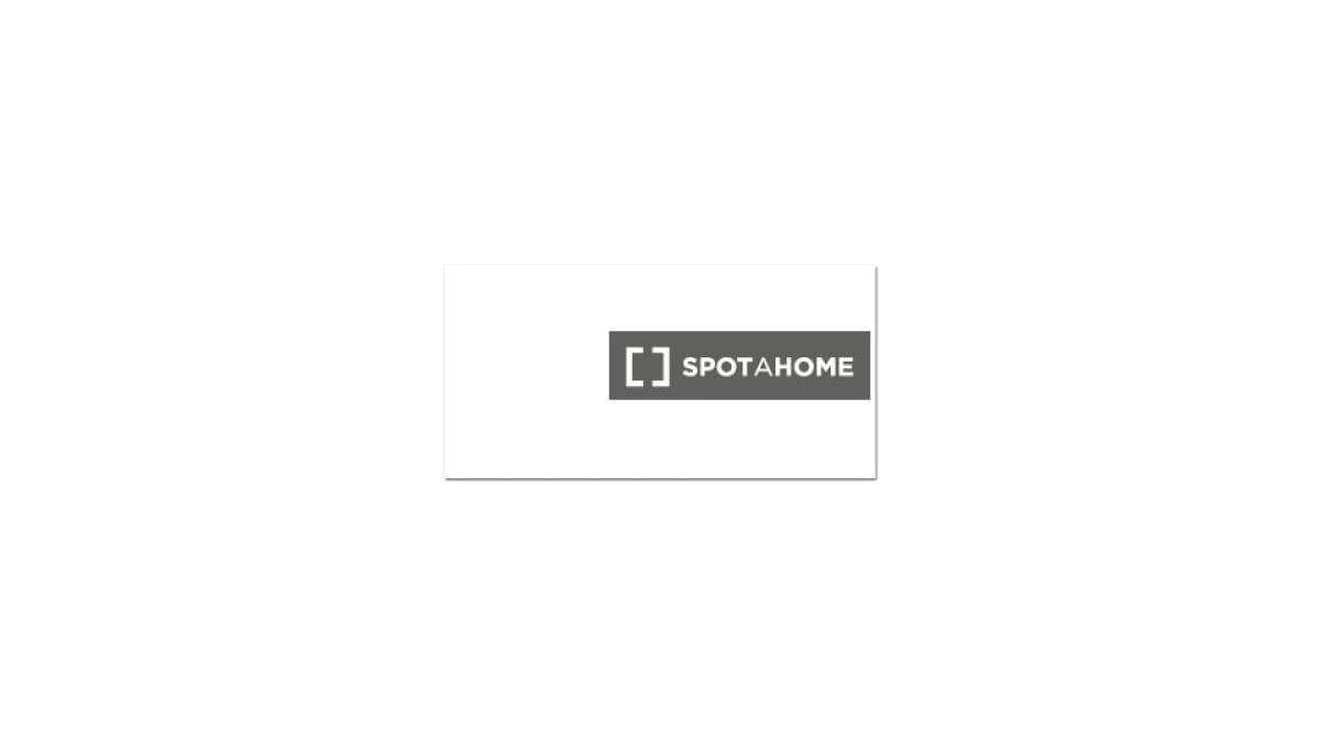 Properties for sale and rent in Spain photo 5