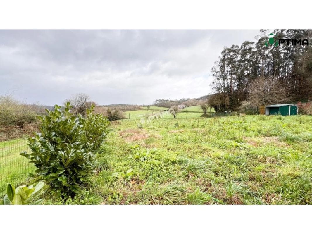 Terreno en venta en A Baña, A Coruña photo 3