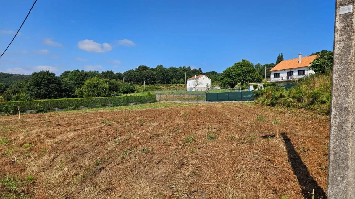 Terreno en venta en A Baña, A Coruña photo 4