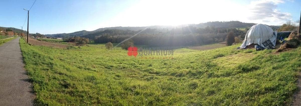 Terreno en venta en A Baña, A Coruña photo 3