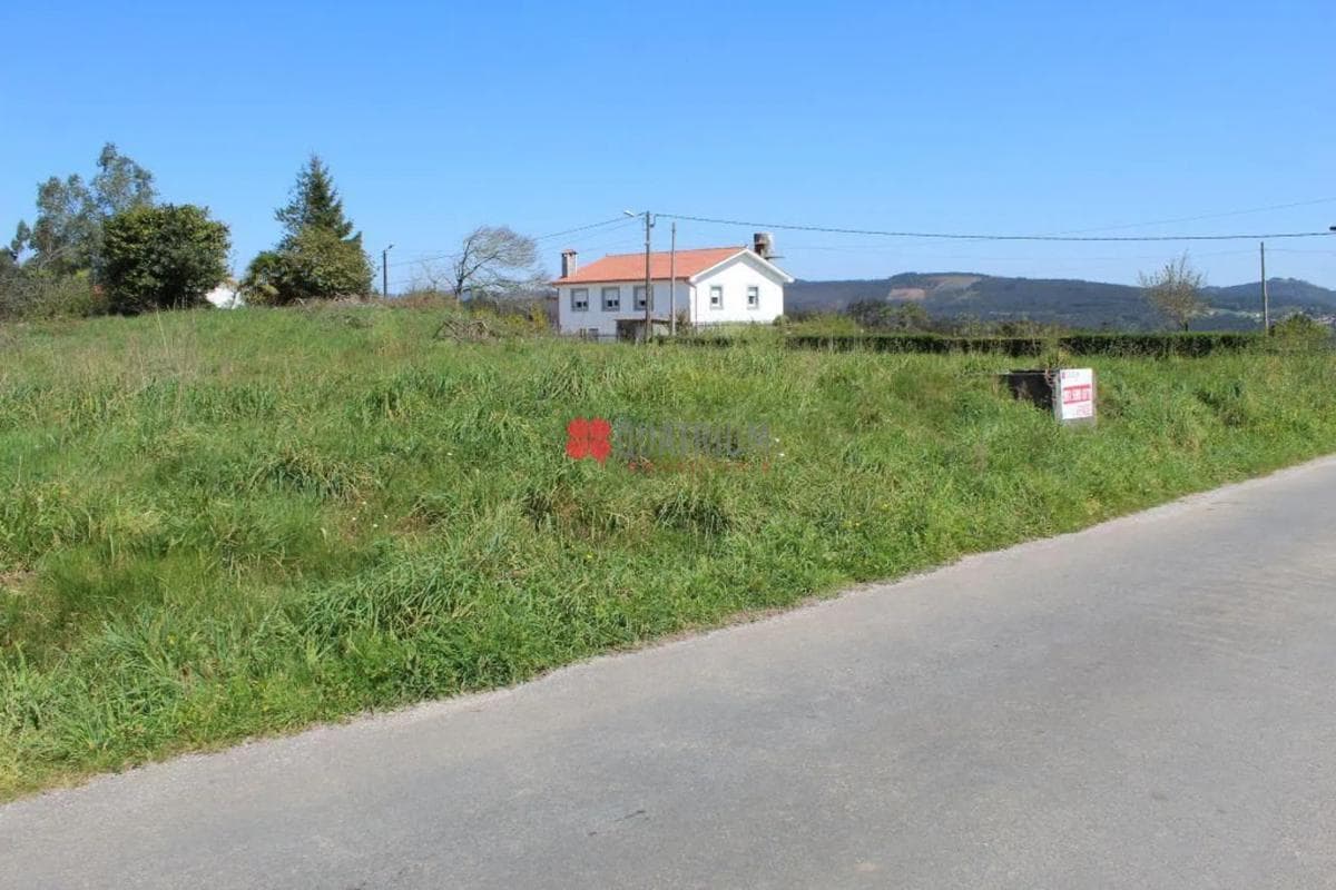 Terreno en venta en A Baña, A Coruña photo 3