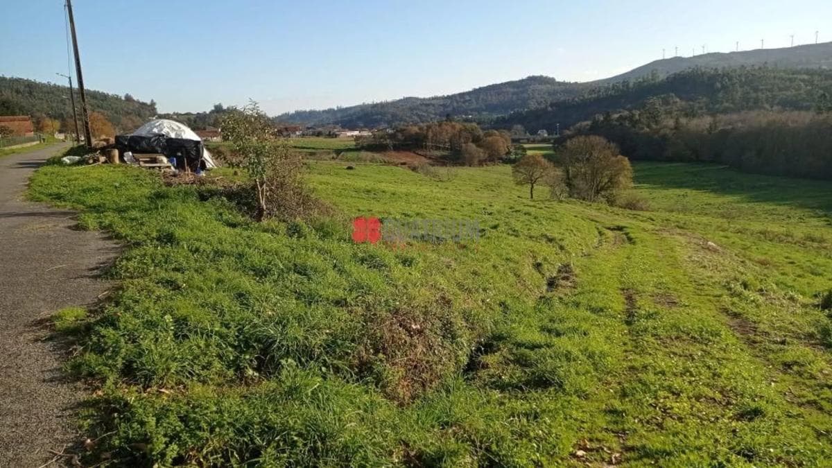 Terreno en venta en A Baña, A Coruña photo 4