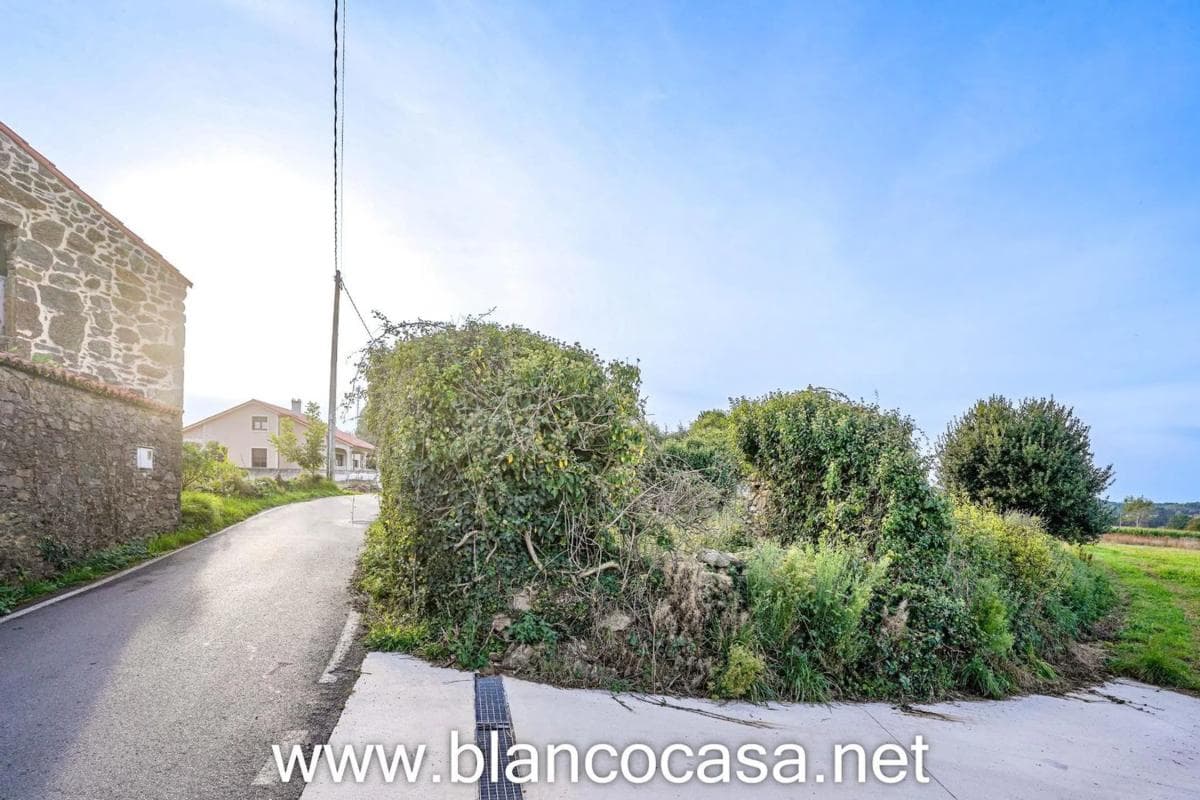 Terreno en venta en Laracha, A Coruña photo 5