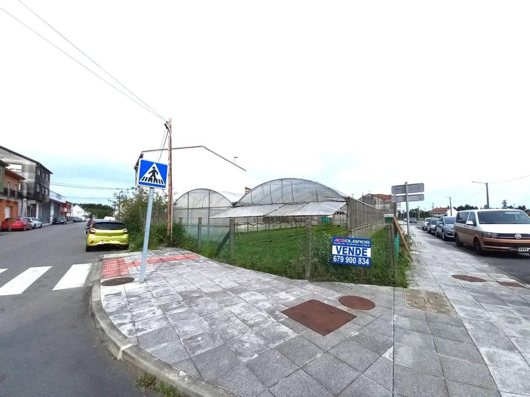 Terreno en venta en Laracha, A Coruña photo 3