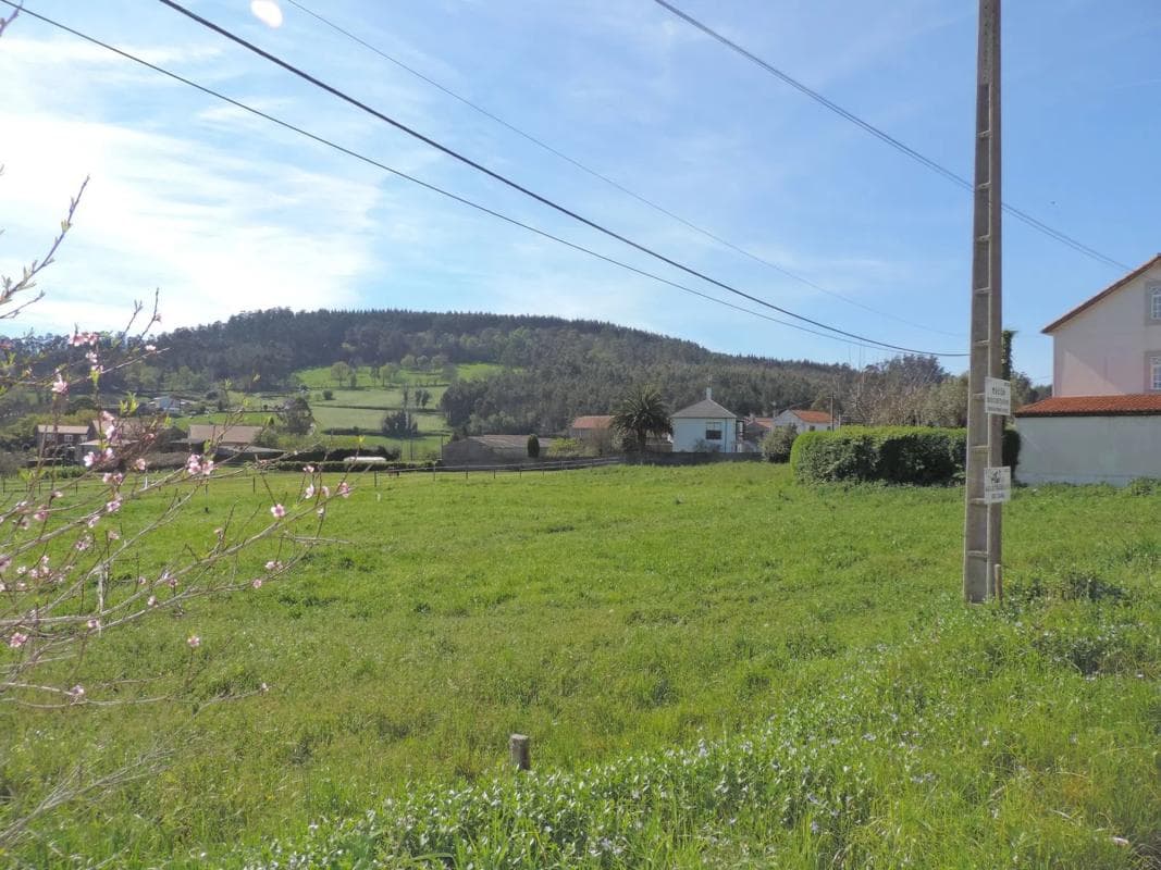 Terreno en venta en Laracha, A Coruña photo 2