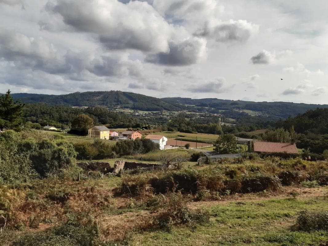 Terreno en venta en Laracha, A Coruña photo 4