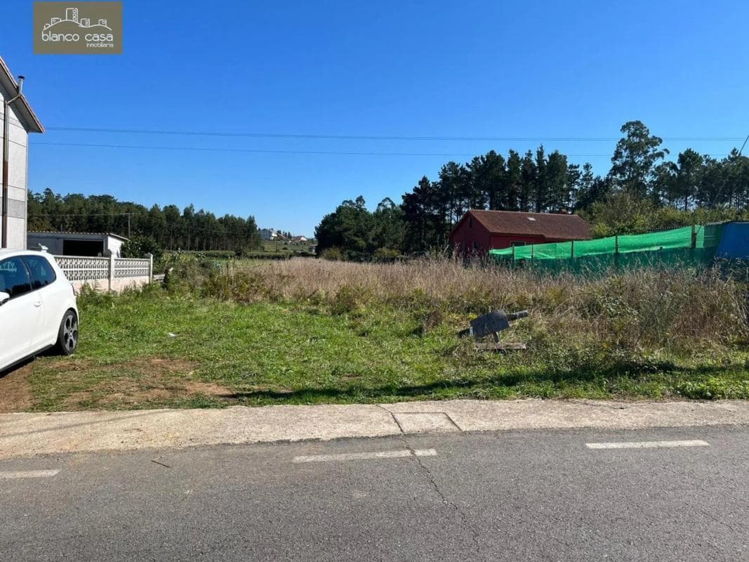 Terreno en venta en Carballo, A Coruña photo 4