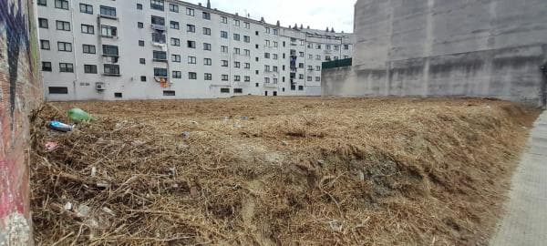Terreno en calle Castelao, 1 thumbnail 2
