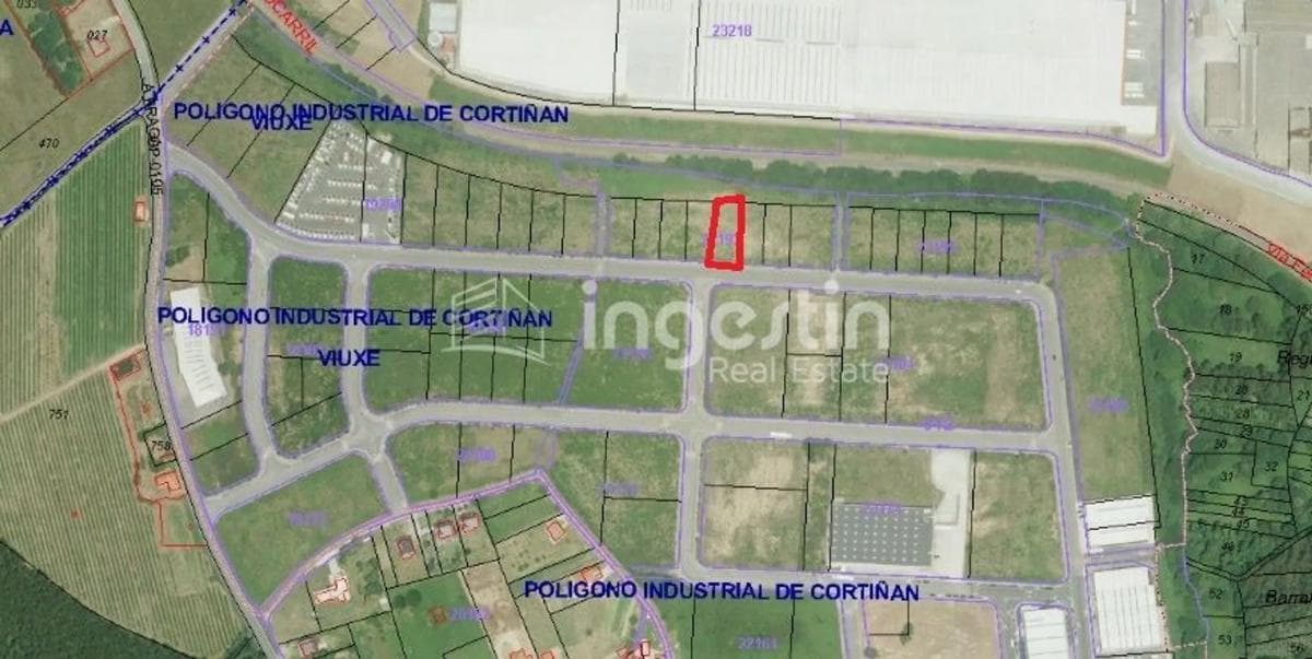 Terreno en venta en Betanzos, A Coruña photo 3