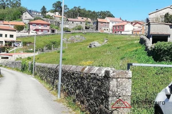 Terreno en calle Louro photo 1