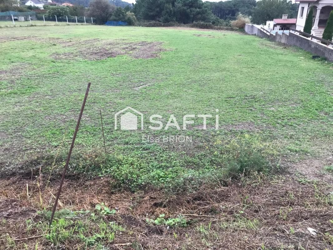 Terreno en venta en Porto do Son, A Coruña photo 5