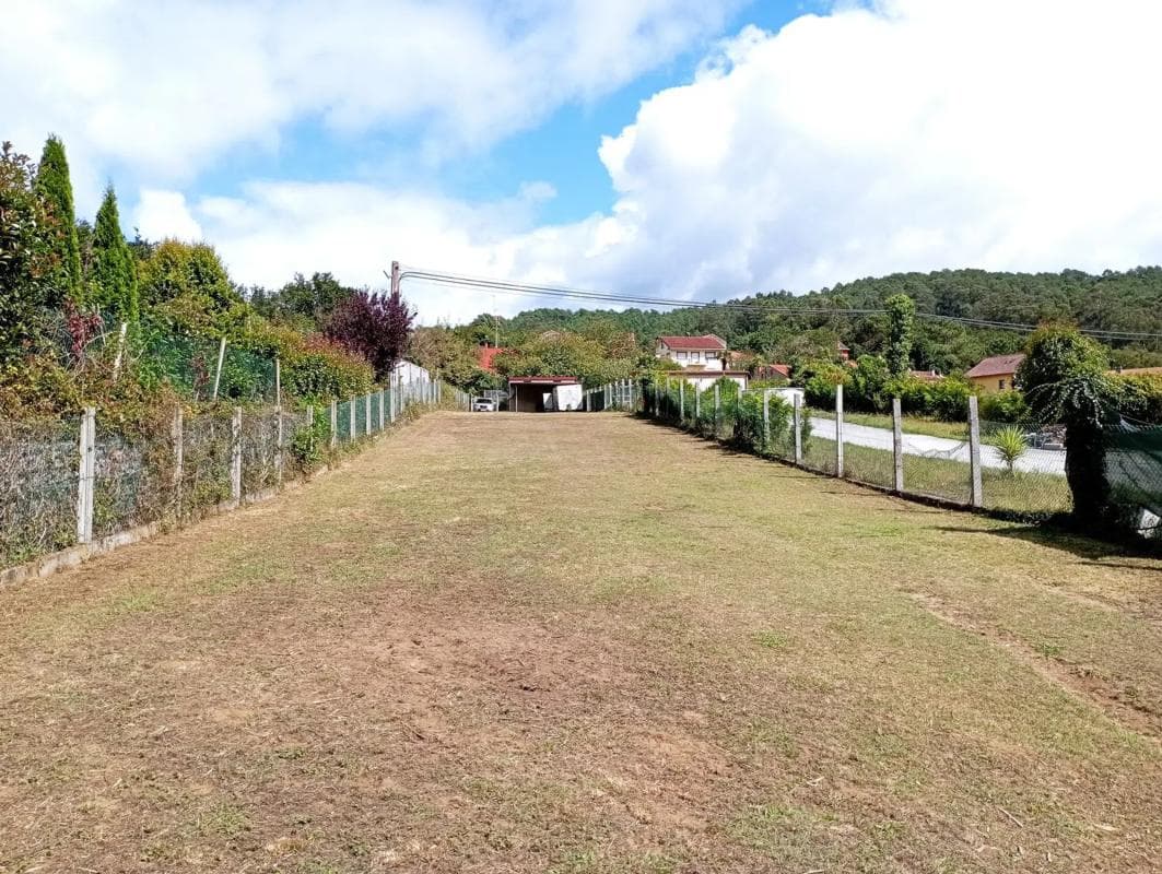 Terreno en venta en Noia, A Coruña photo 2