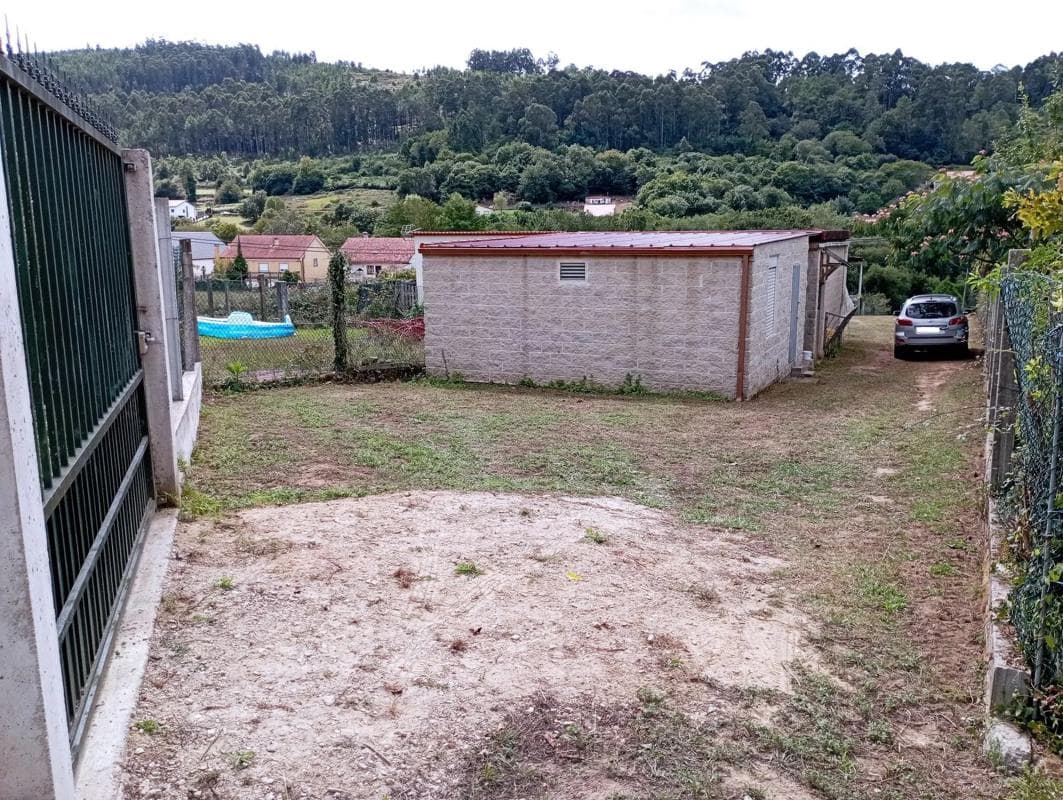 Terreno en venta en Noia, A Coruña photo 3
