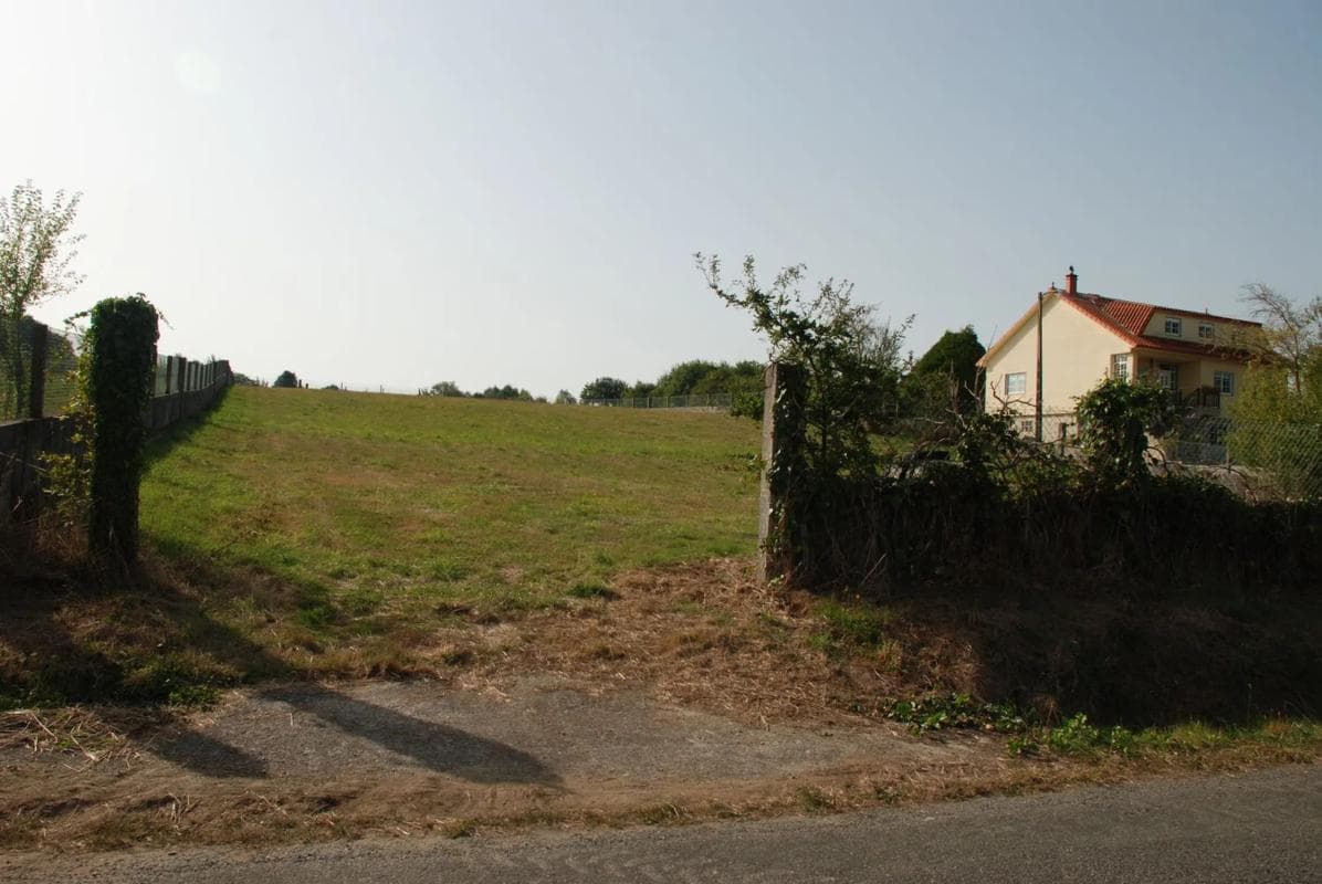 Terreno en venta en Oroso, A Coruña photo 2