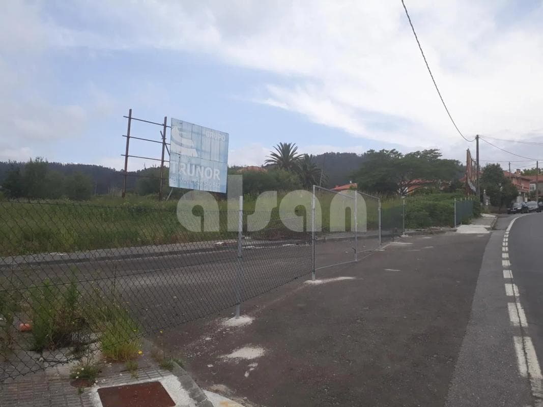 Terreno en venta en Brion, A Coruña photo 3