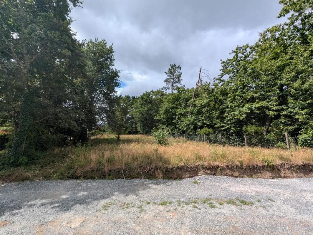 Terreno en venta en Brion, A Coruña photo 3