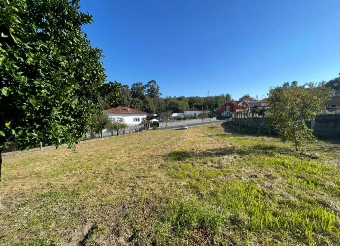 Terreno en venta en Ames, A Coruña photo 5