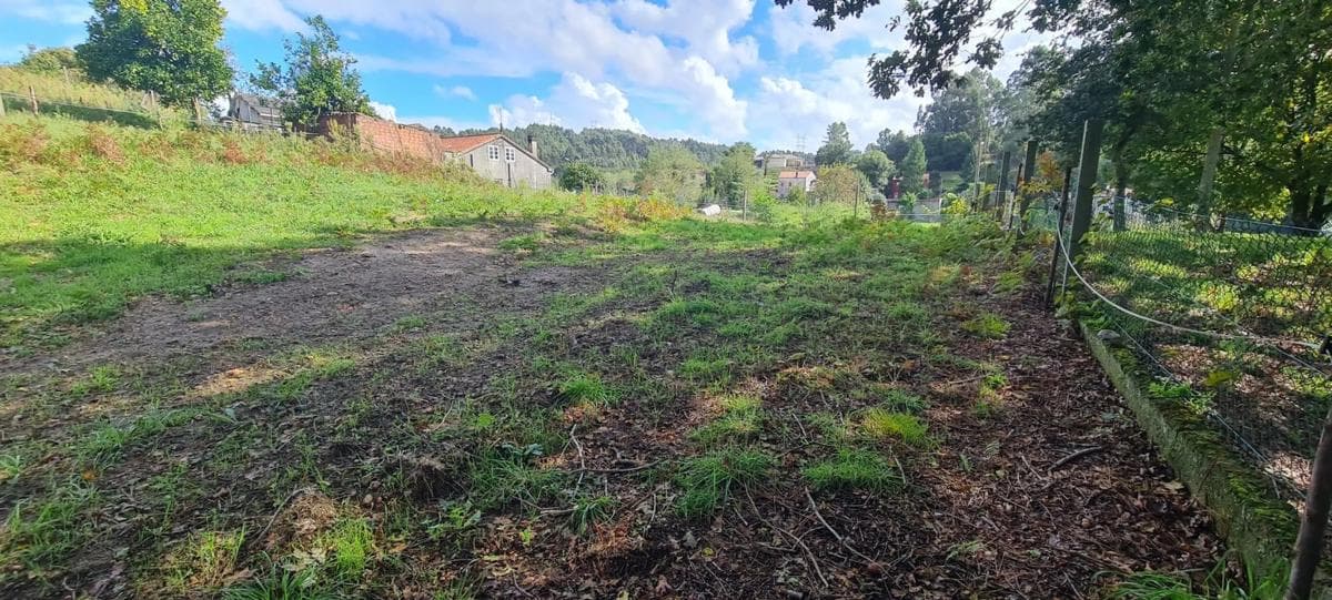 Terreno en venta en Ames, A Coruña photo 4