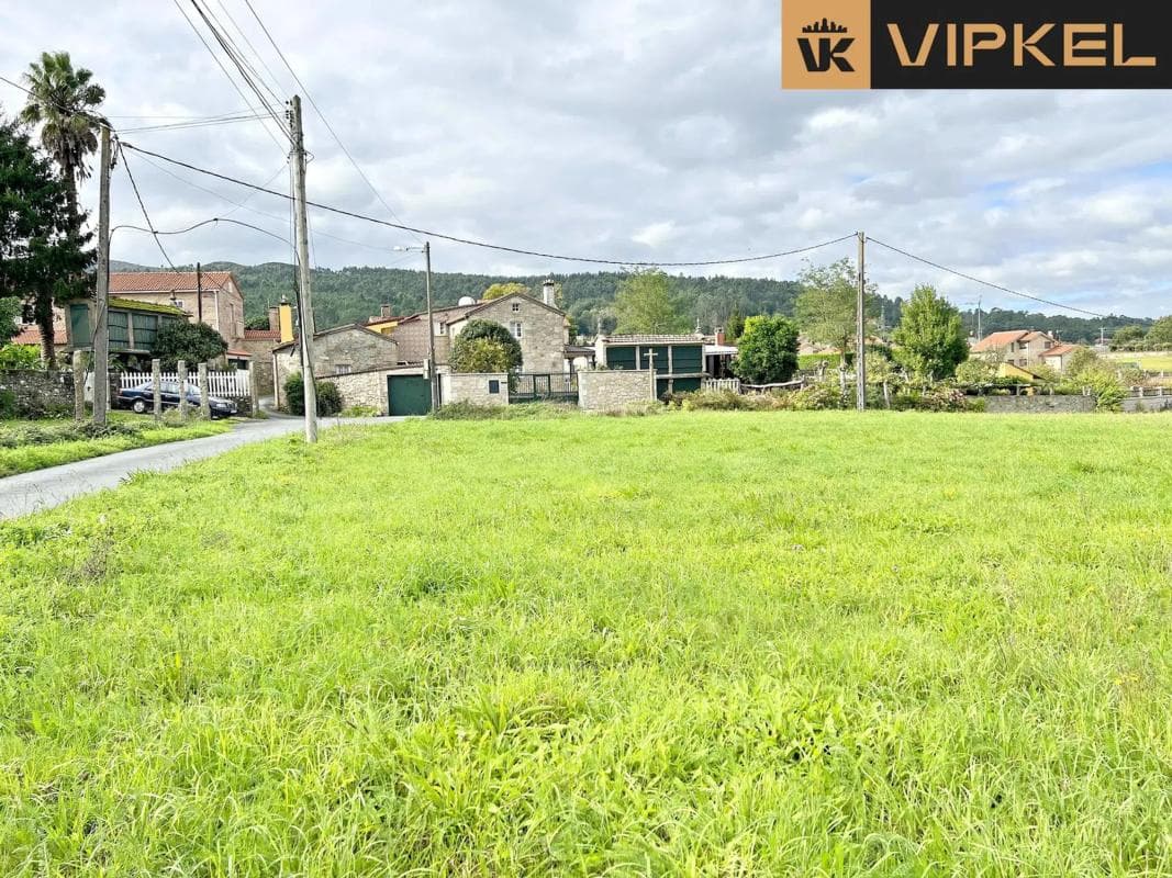 Terreno en venta en Brion, A Coruña photo 3