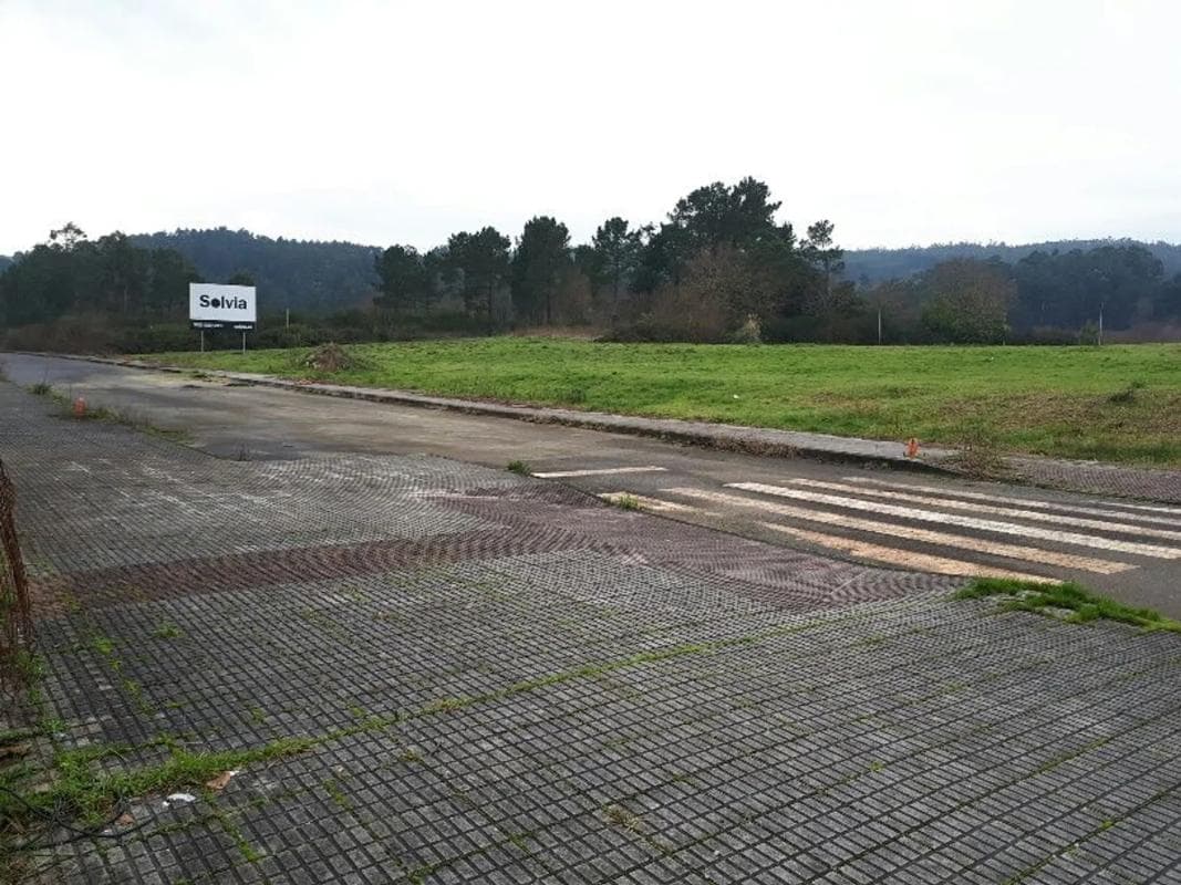 Terreno en venta en Brion, A Coruña photo 4