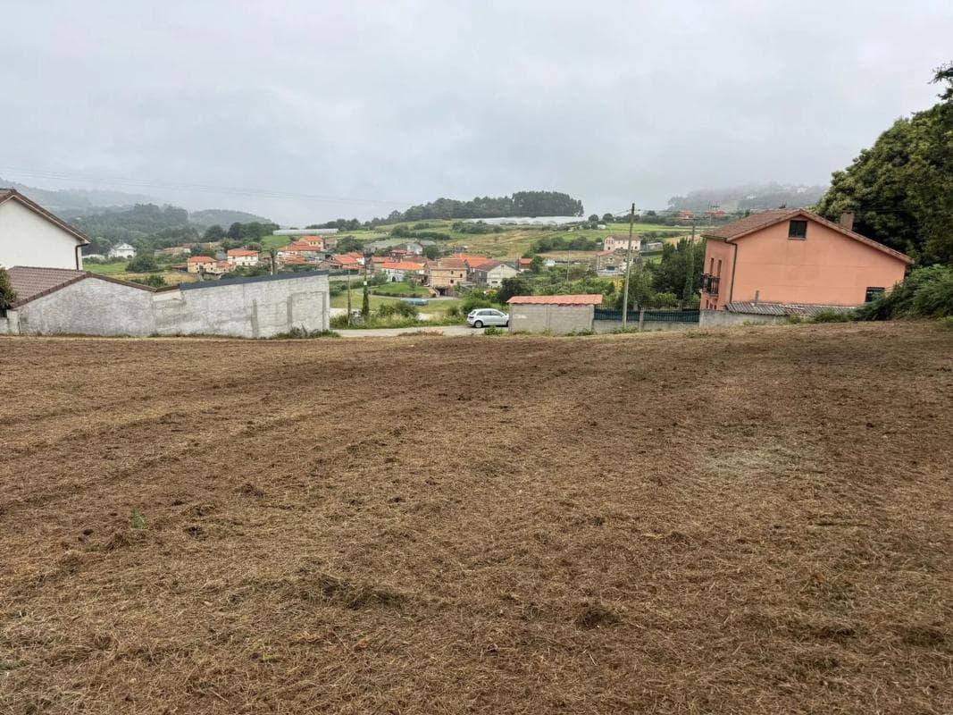 Terreno en venta en Arteixo, A Coruña photo 4