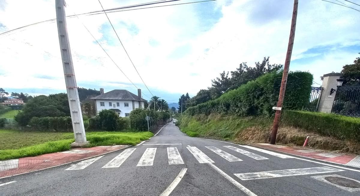 Działka na sprzedaż w Bergondo, A Coruña photo 4