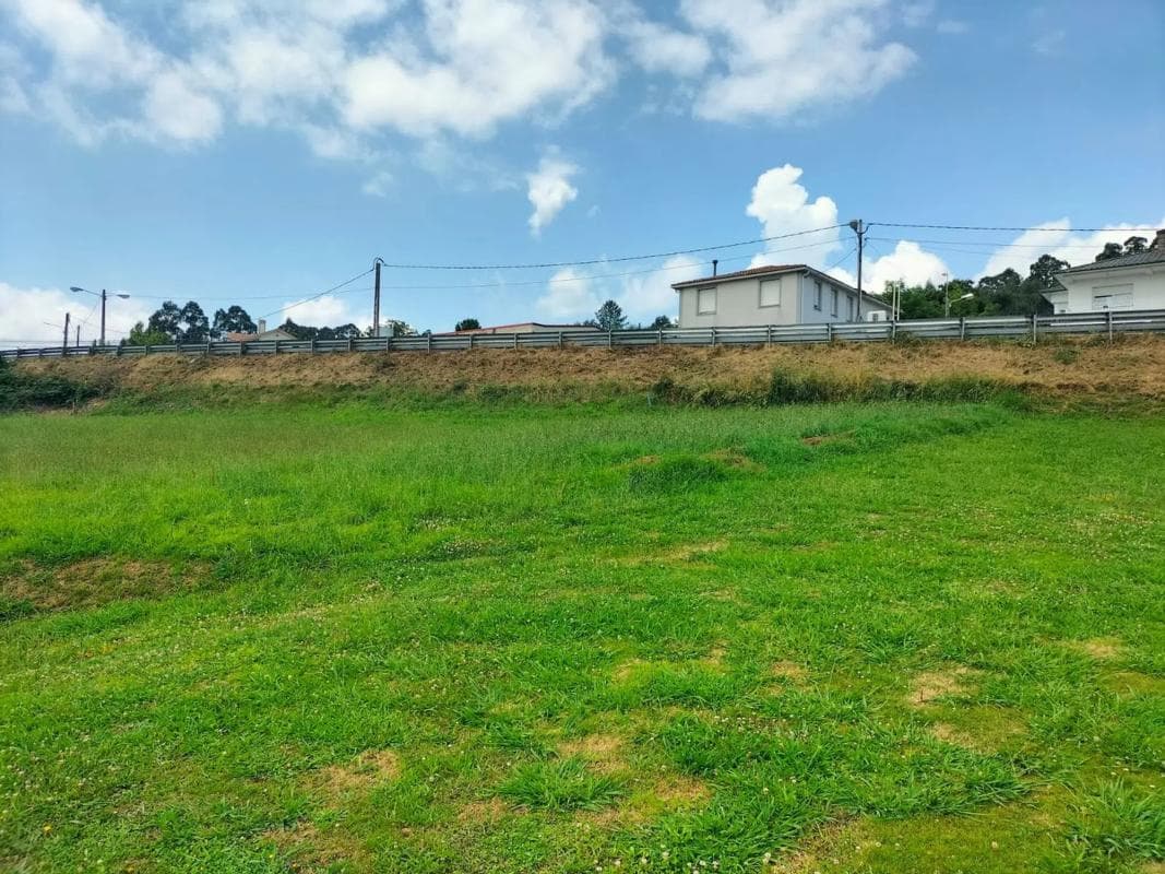 Terreno en venta en Abegondo, A Coruña photo 2