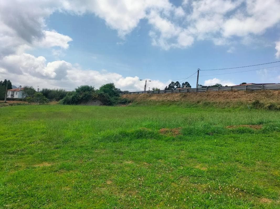 Terreno en venta en Abegondo, A Coruña photo 4