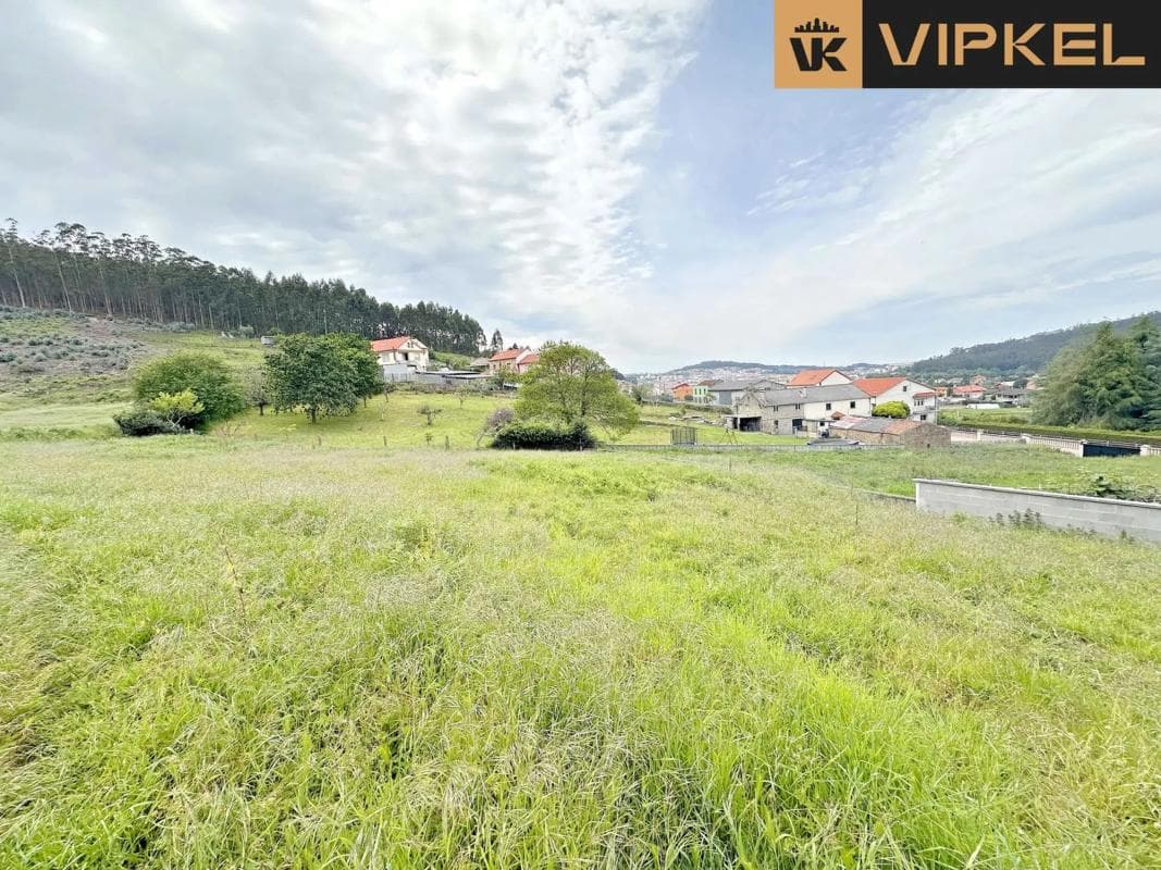 Terreno en venta en Arteixo, A Coruña photo 2