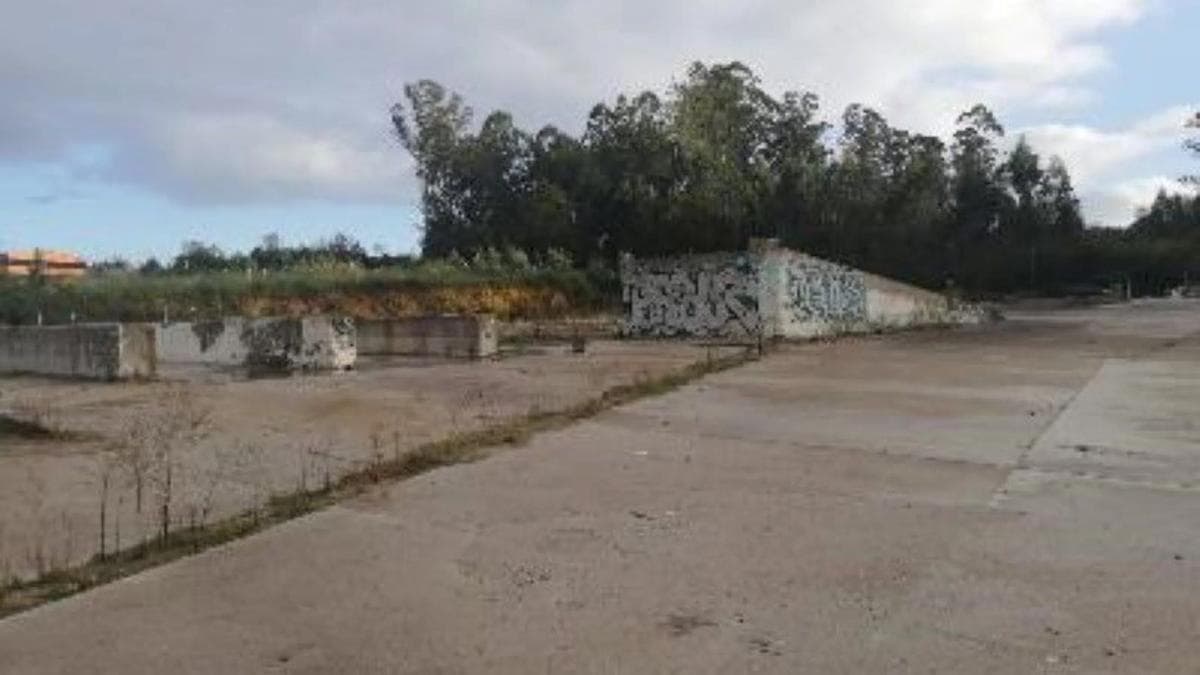 Terreno en venta en Cambre, A Coruña photo 5