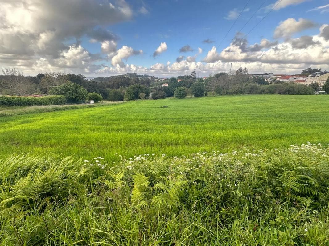 Terreno en venta en Abegondo, A Coruña photo 4