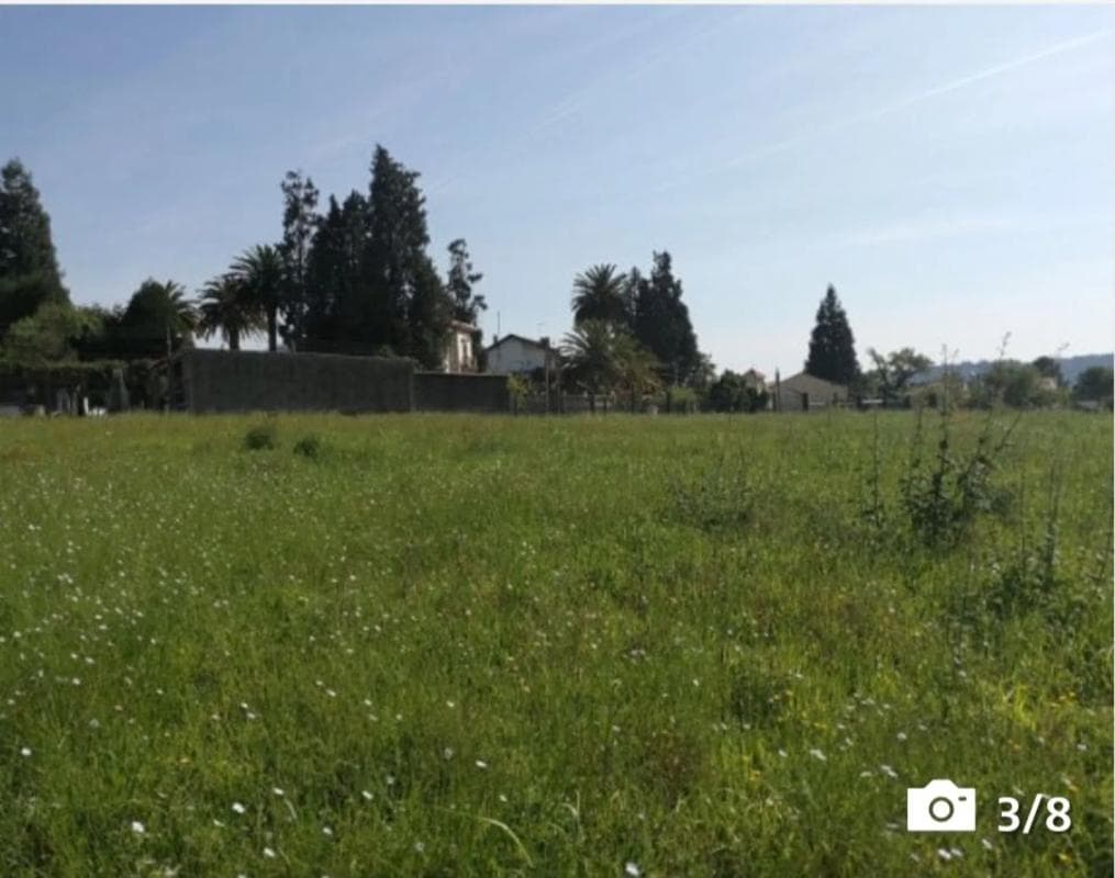 Terreno en venta en Bergondo, A Coruña photo 2