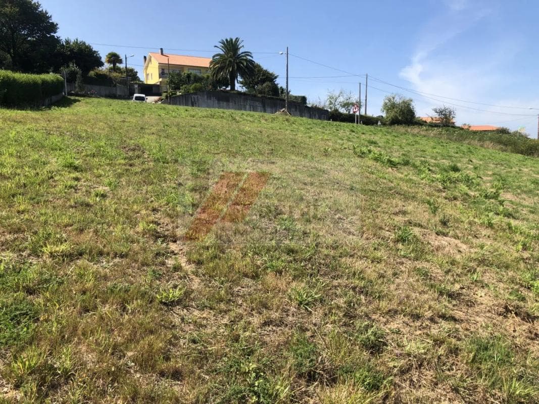 Terreno en venta en Abegondo, A Coruña photo 2