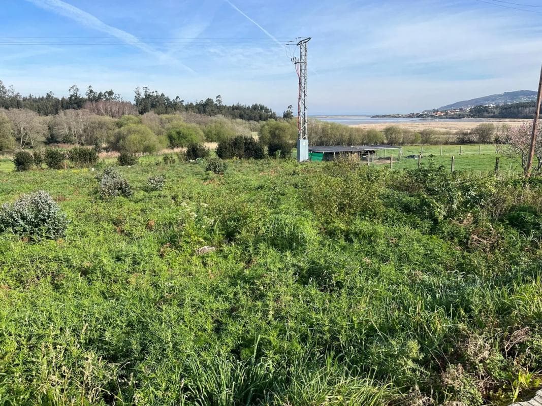 Terreno en venta en Valdoviño, A Coruña photo 3