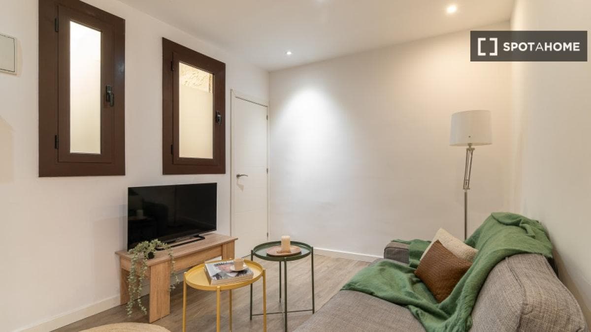 Properties for sale and rent in Spain photo 3