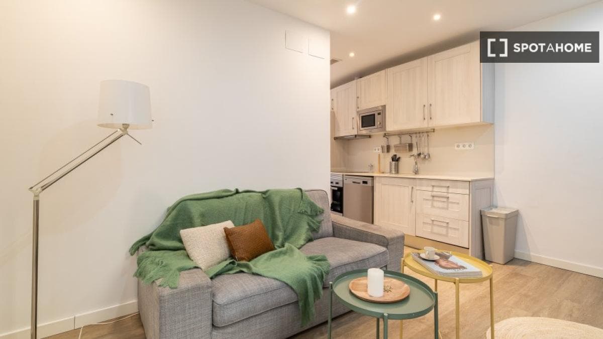 Properties for sale and rent in Spain photo 4