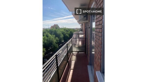 Apartment for rent in C. de Sepúlveda , Madrid thumbnail 1