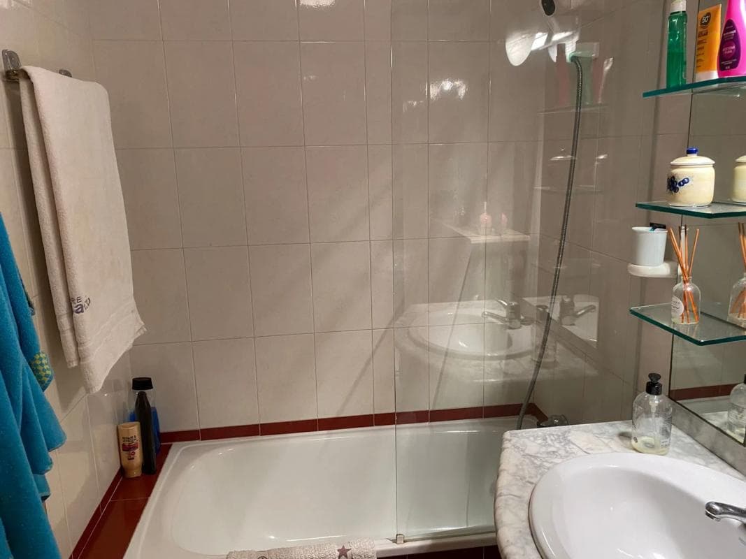 Venta de piso en La paz, 41, Guardamar del Segura
photo 2