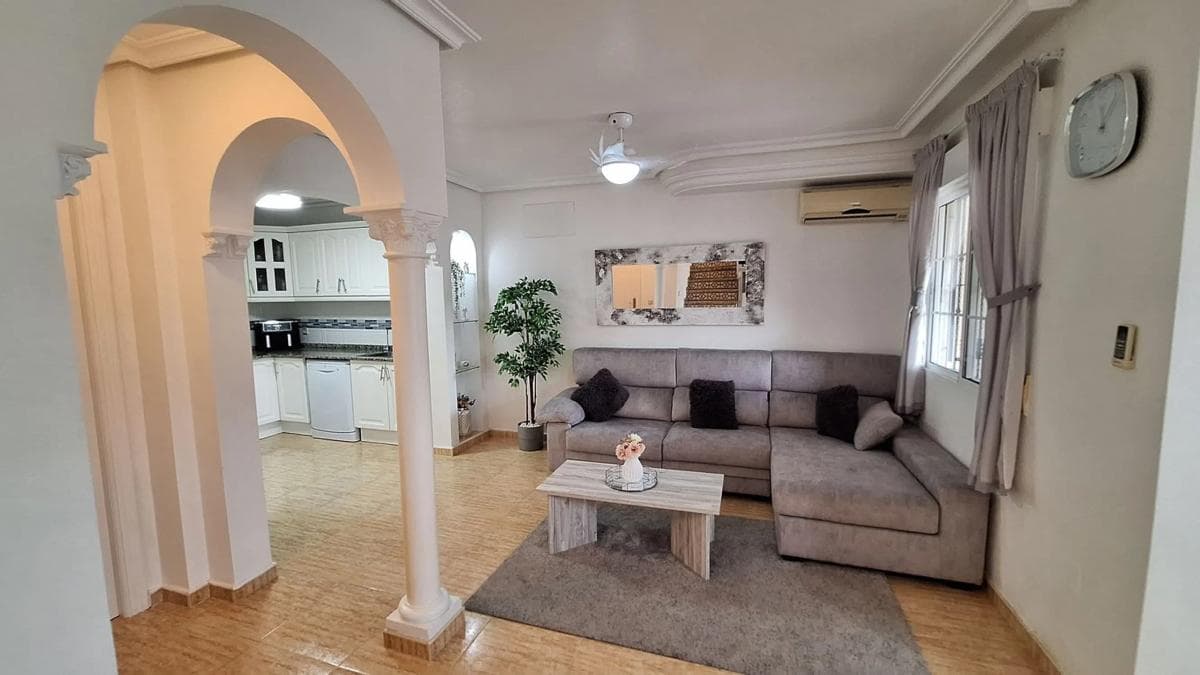 Propiedades en venta y alquiler en España photo 5