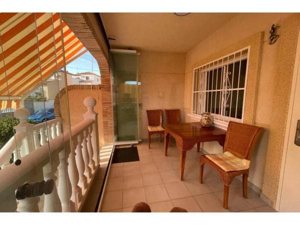 Chalet adosado thumbnail 1