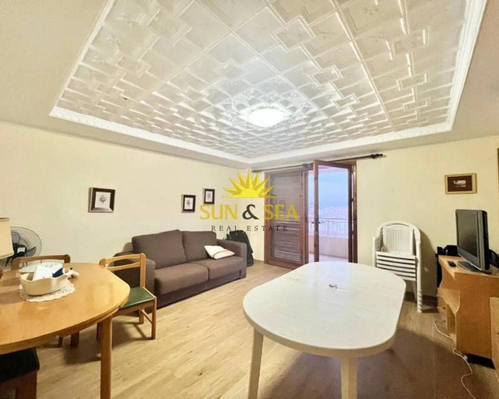 Sale of apartment in Barrio El Acequión, Torrevieja
photo 2