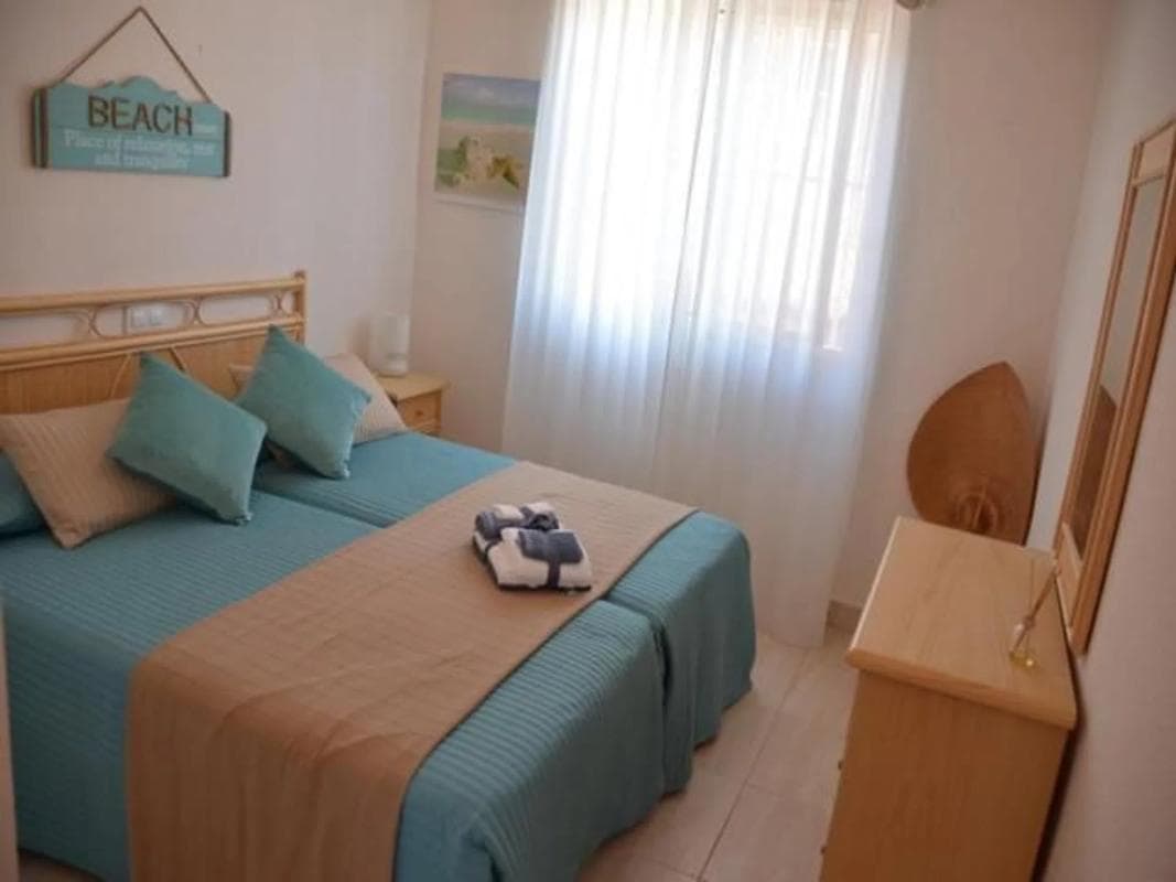 Sale of apartment in Avenida de Soria, 4, Torrevieja
photo 2