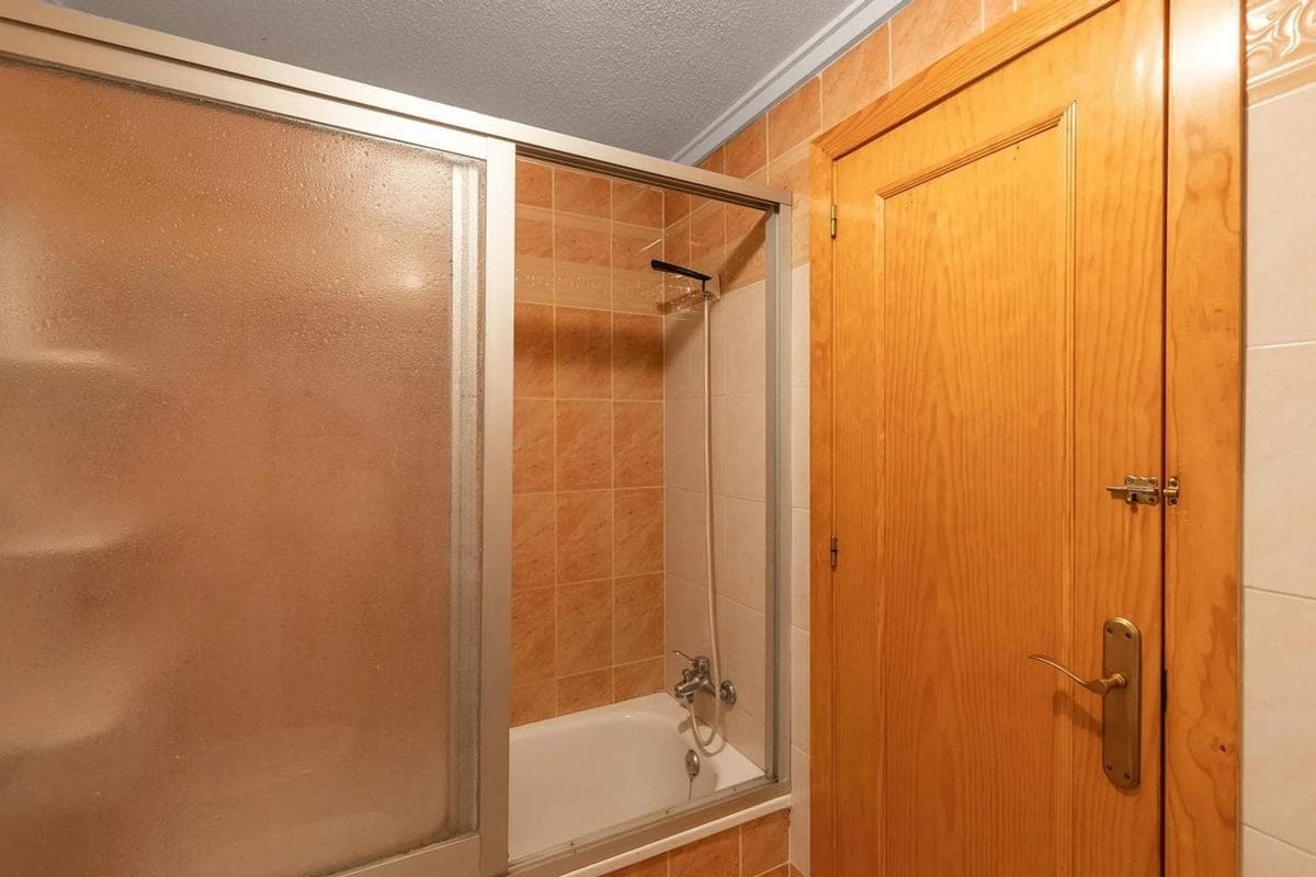Propiedades en venta y alquiler en España photo 2