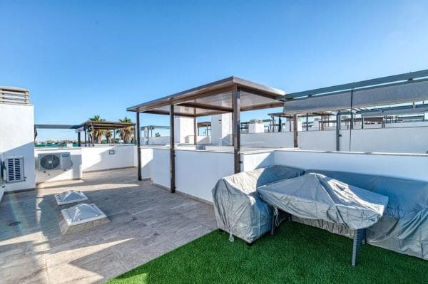 Chalet adosado en calle Teide photo 1