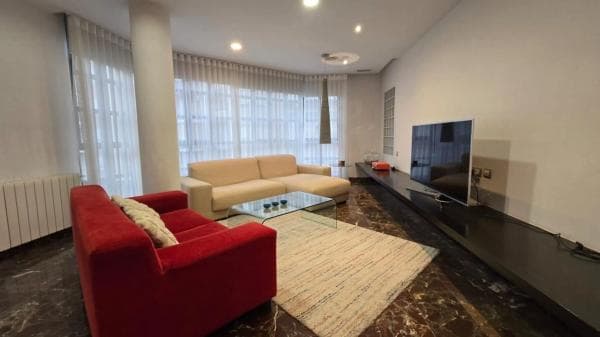 Piso en venta en Calle Poeta Miguel Hernandez, Elche / Elx
photo 1