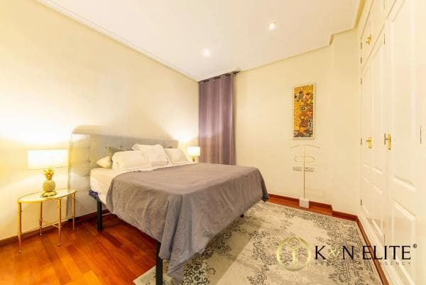 Venta de piso en Calle Girona, Alicante / Alacant
photo 1